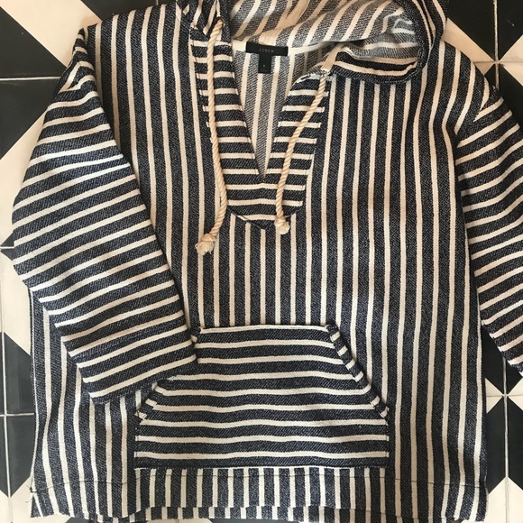 J.Crew • Baja Striped Hoodie in Navy & White - Picture 2 of 4